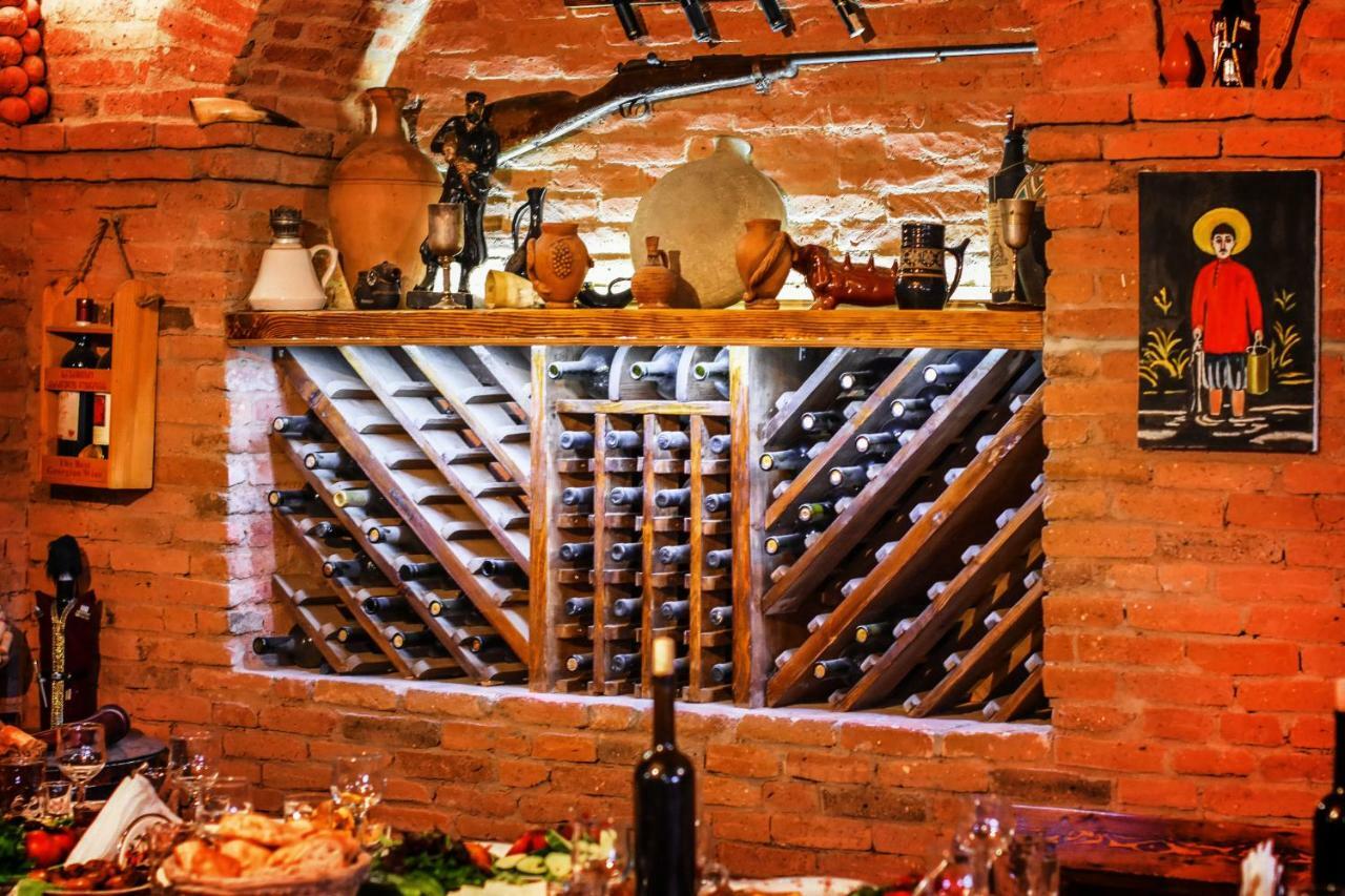 apartamenti Laliashvilebi's wine cellar Tbilisi Esterno foto