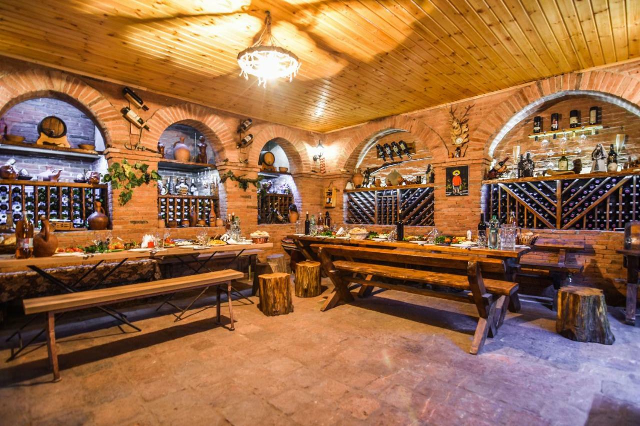 apartamenti Laliashvilebi's wine cellar Tbilisi Esterno foto